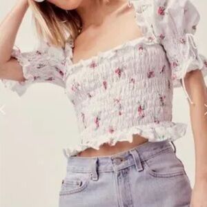 Forever 21 Eyelet Shirred Ruched Seersucker Puffed Sleeve Floral Top New!